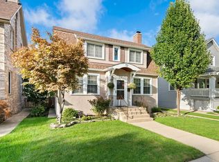7228 W Farwell Ave, Chicago, IL