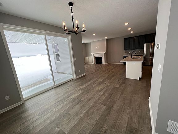 4th image of 10058 32nd St NE #10064-1007