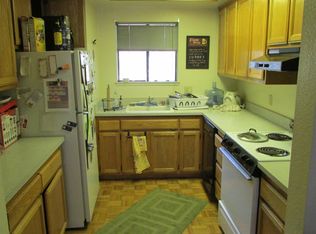 28 Derow Ct, Sacramento, CA 95833