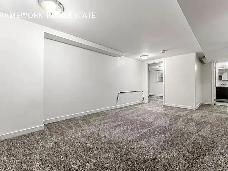 3150 N Fillmore St — Photo 35