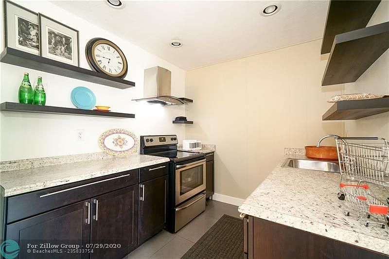 1st image of 1513 NW 3rd Ave #2