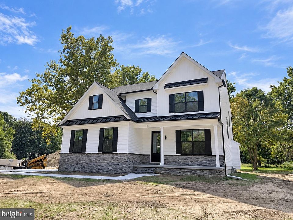 1st image of 855 Little Gloucester Rd