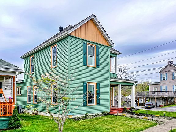 3rd image of 1101 Fairmount Ave