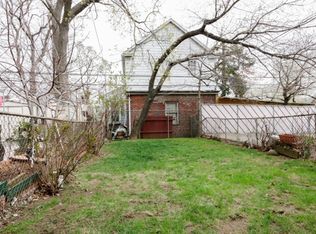 15047 Horace Harding Expy, Flushing, NY 11367