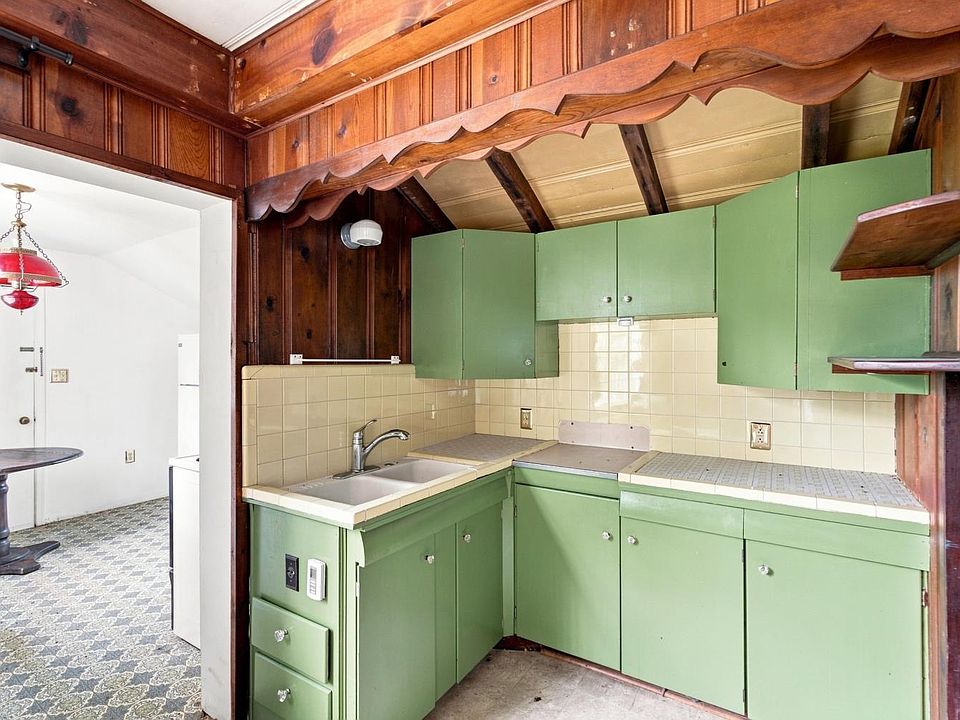 55th image of 841 Earley Farm Rd
