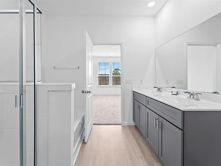 3111 Freiberger Ln — Photo 18