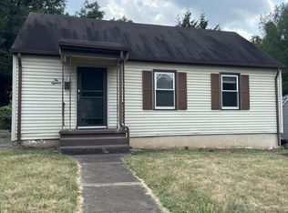 1018 Beechwood Dr SW, Roanoke, VA 24014