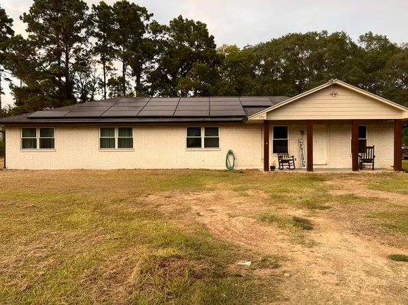 191 Deer Ln, Lufkin, TX 75901