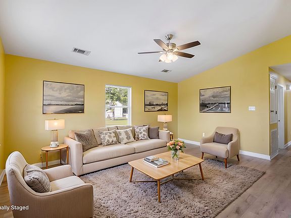 2nd image of 26293 Riverscape Dr