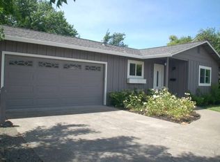 424 Center St, Healdsburg, CA 95448