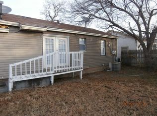 1518 NW Smith Ave, Lawton, OK 73507