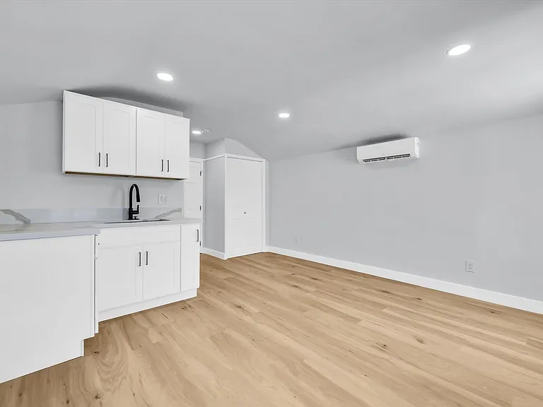 116 N Cornell Ave — Photo 7