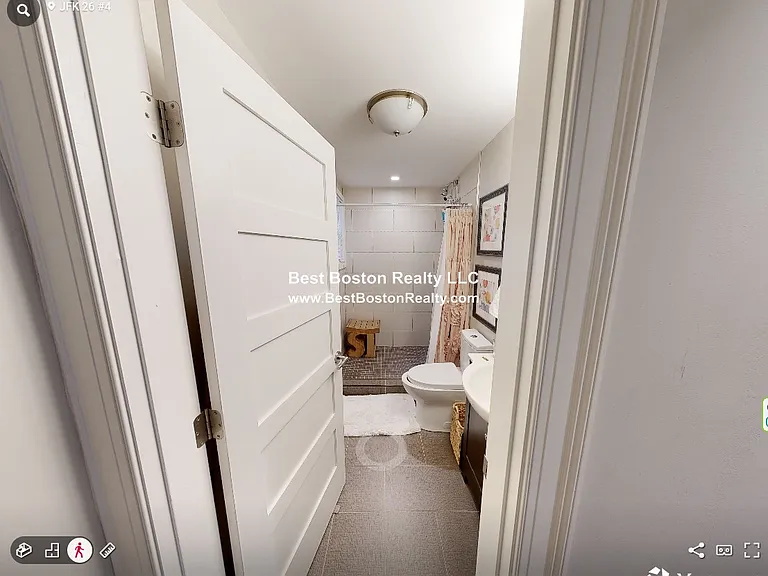 26 John F Kennedy St #4 — Photo 4