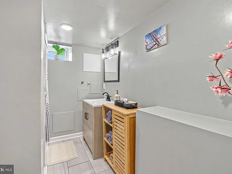7002 Cedar Park Ave — Photo 16