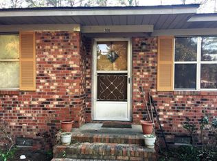 308 Pine Needle Rd, Walterboro, SC 29488
