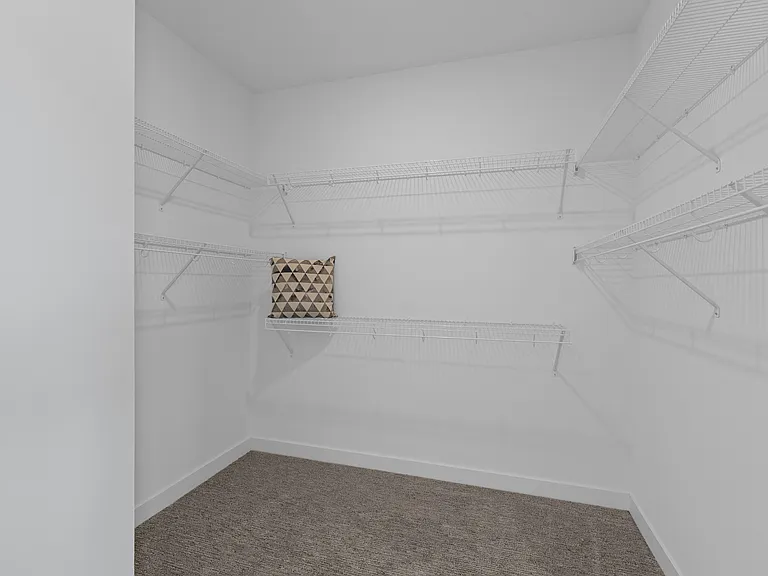 Tivoli Green Apartments & Townhomes — Photo 17