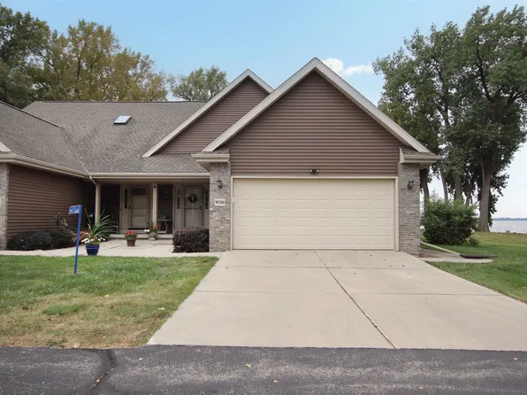 W5366 Martin Ln, Fond Du Lac, WI 54935