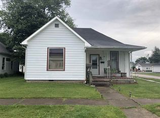 602 N 9th St, Mitchell, IN 47446