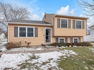 321 Harding St, Defiance, OH 43512