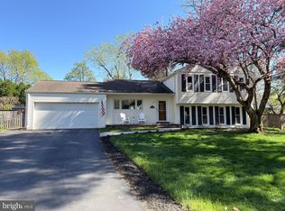 15020 Rocking Spring Dr, Rockville, MD