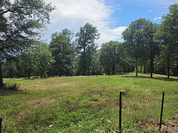 4th image of 1386 Wilson N Jones Rd