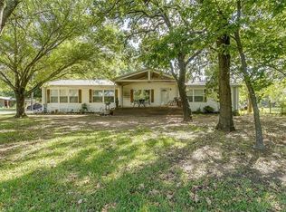 3228 Dove Creek Rd, Cleburne, TX 76031