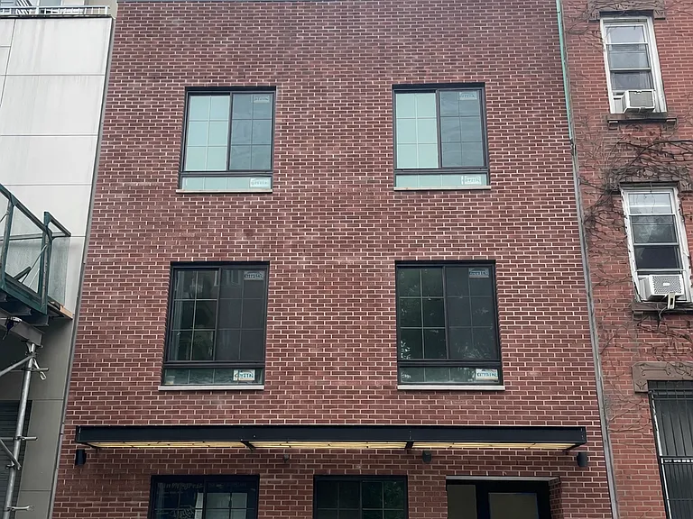 370 Baltic St #1B — Photo 14