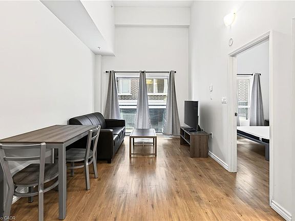 5th image of 275 Larch St #F114