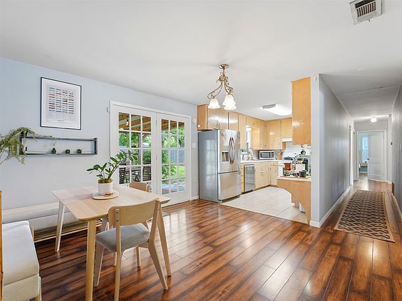 5th image of 6203 Brookside Dr