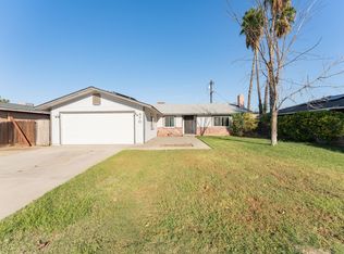 470 Alder Dr, Lemoore, CA 93245