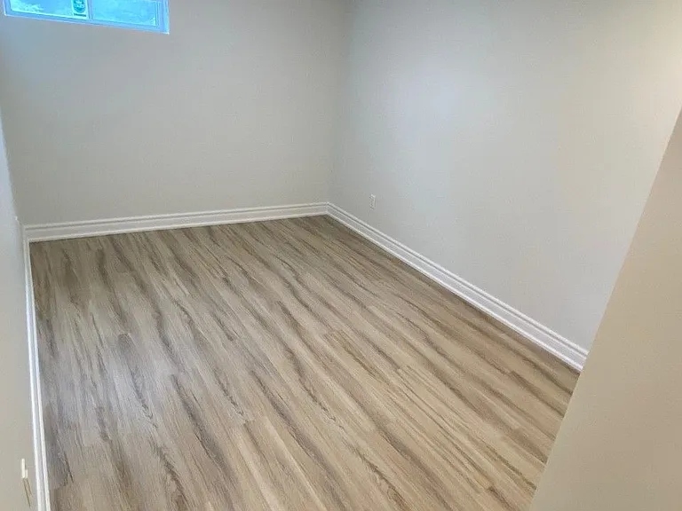 77 Walkerton Dr #BASEMENT — Photo 12