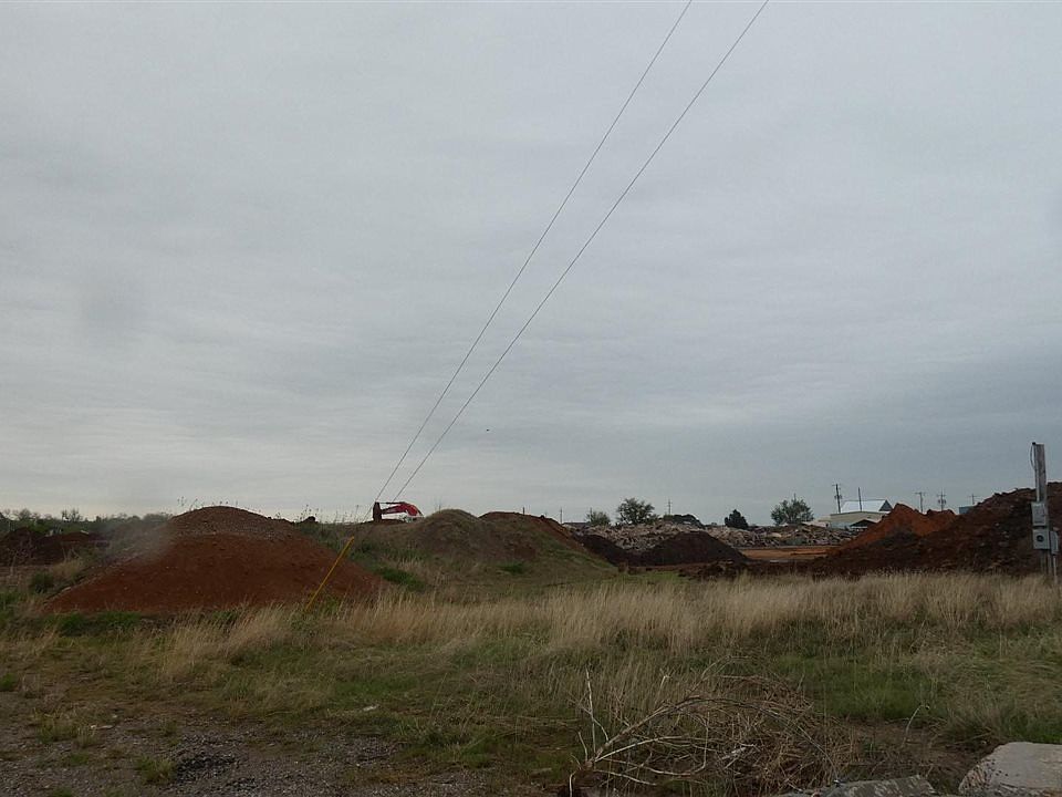 1st image of 2502 & 2504 SW 38th St