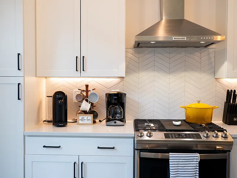 Nespresso machine, drip coffee, pour over - coffee however you like it!