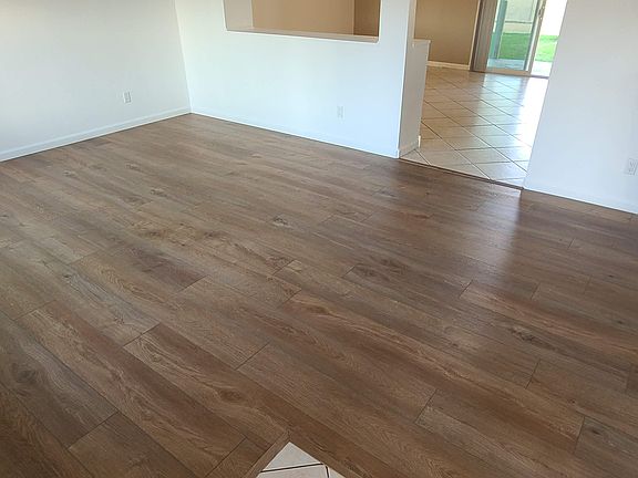 2nd image of 4118 E Aster Dr