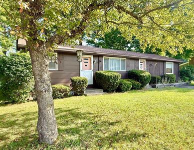 31 Pomeroy St, Easthampton, MA, 01027