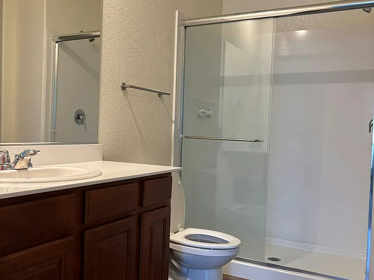 10400 Skynyrd Way — Photo 23