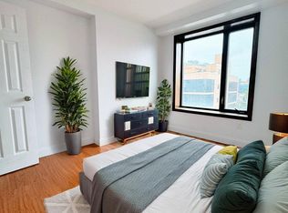 30-63 31st St #601, Astoria, NY 11102