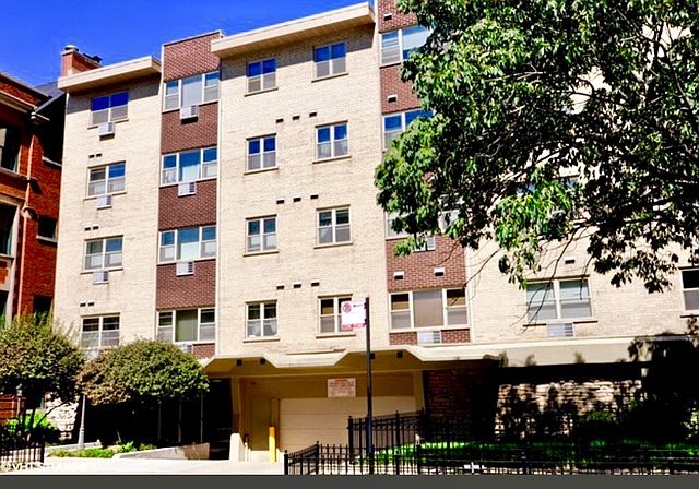 1st image of 420 W Aldine Ave APT 320