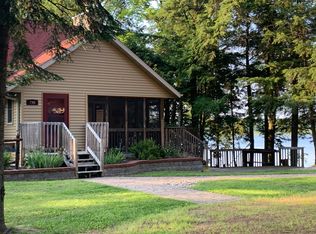 796 Lakeside St, White Lake, WI 54491