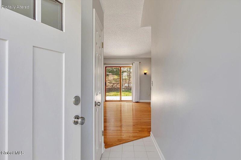 3rd image of 34 Anchor Drive