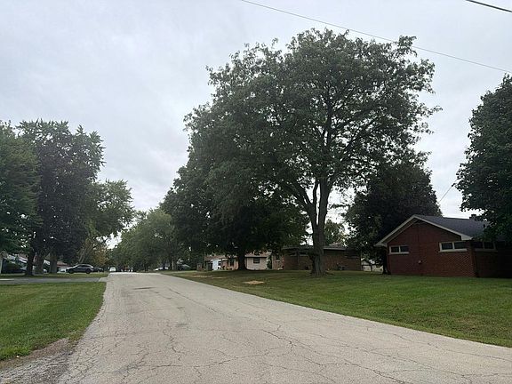 4th image of 1222 McDonald Ave