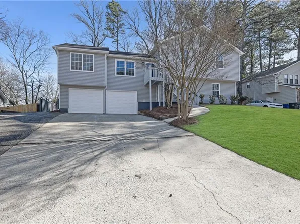 1112 Mountain Springs Dr NW, Kennesaw, GA 30144