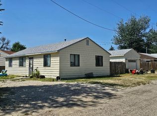 2462 Dale Dr, Casper, WY 82609
