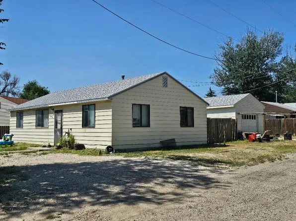 2462 Dale Dr, Casper, WY 82609