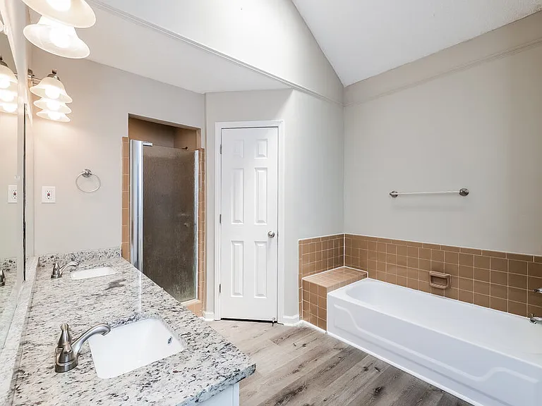 4924 W Hedgewall Cir — Photo 12