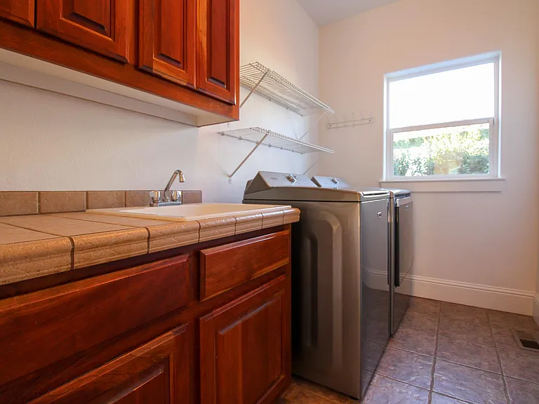 943 Burley Hill Dr NW — Photo 15