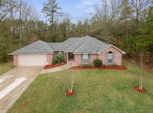 44095 Washley Trace Cir, Robert, LA 70455