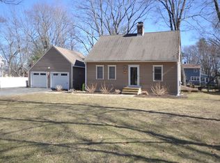 180 Highland St, Holden, MA 01520