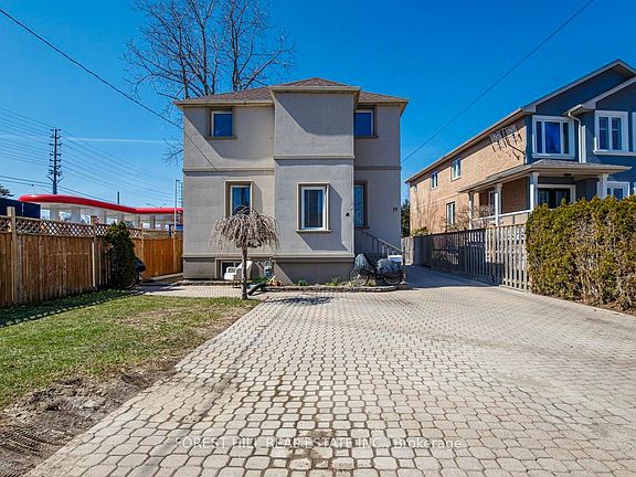 2nd image of 19 Troy St