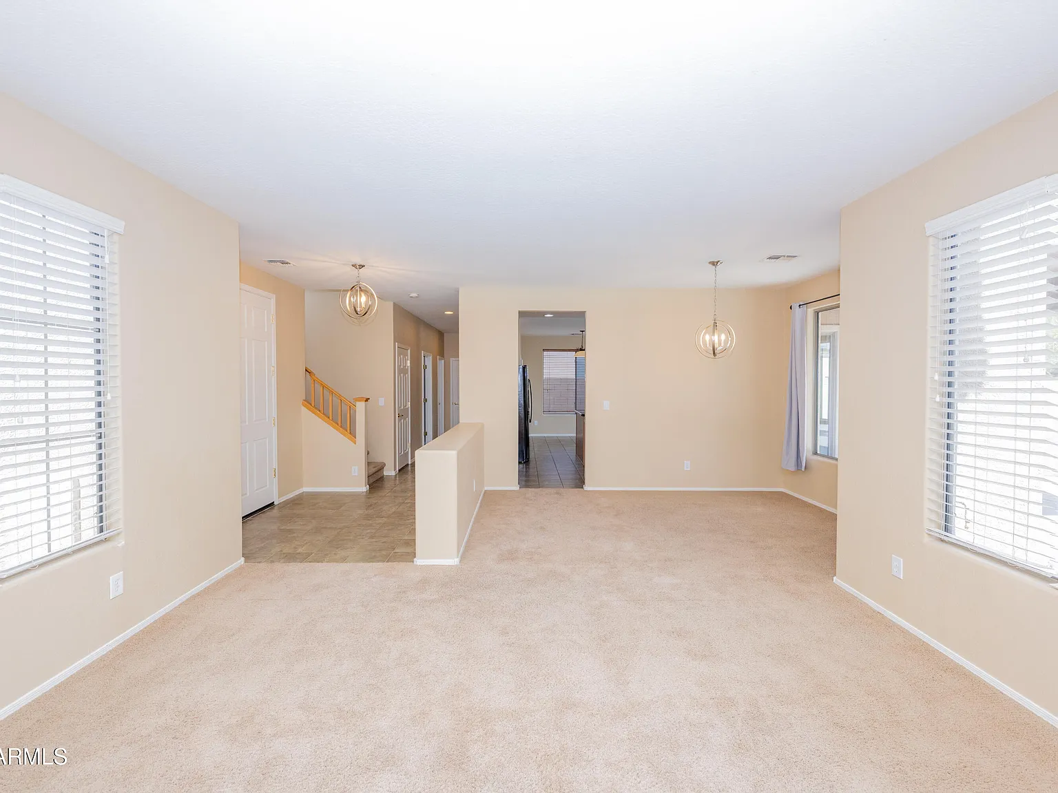 4 bed, 2.5 bath, 2575 sqft, $2,895 — Photo 4